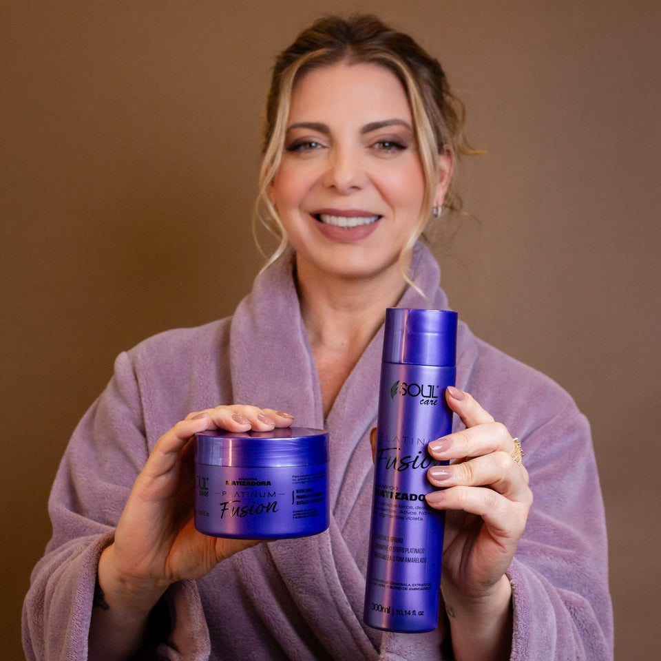 Kit Shampoo + Máscara - Evita reflexos amarelados e proporciona brilho intenso (300 Ml e 300 G)